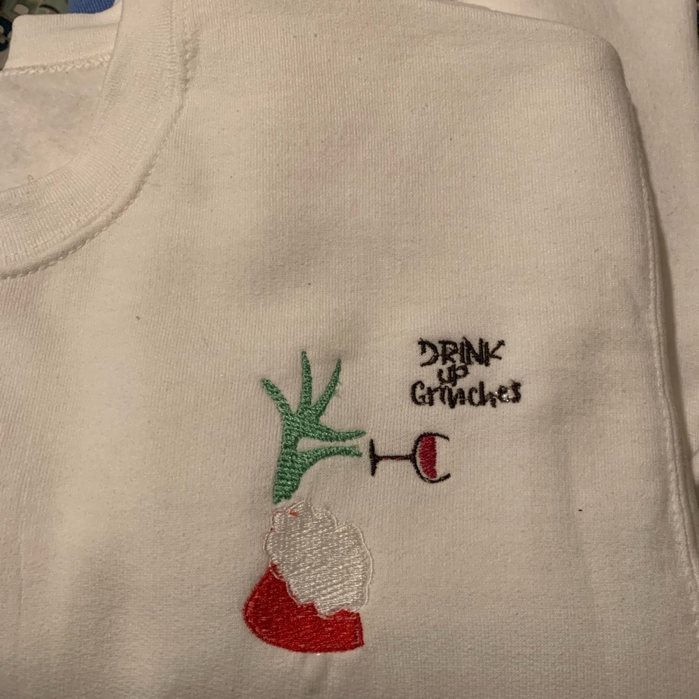 HANDMADE CREWNECKS ⭐️🎄 - Picture 3 of 4